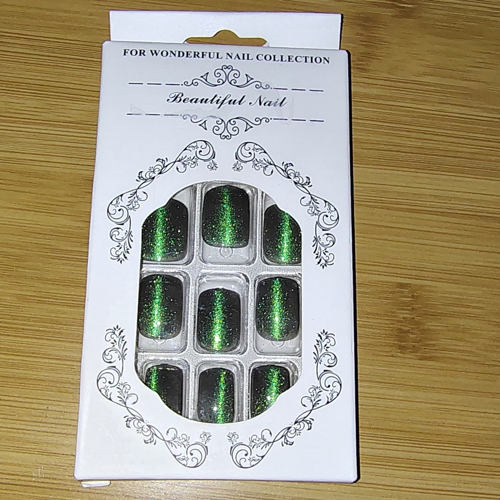 3/$15 Black Green Glossy Glitter Fake Press On Nails Women